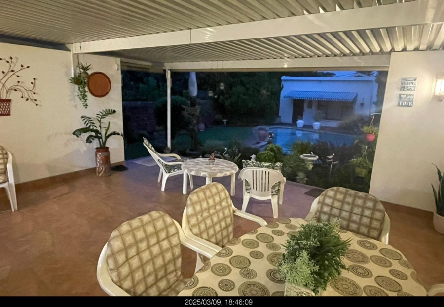 4 Bedroom Property for Sale in Beacon Bay Eastern Cape